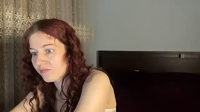 Marinpeach on StripChat