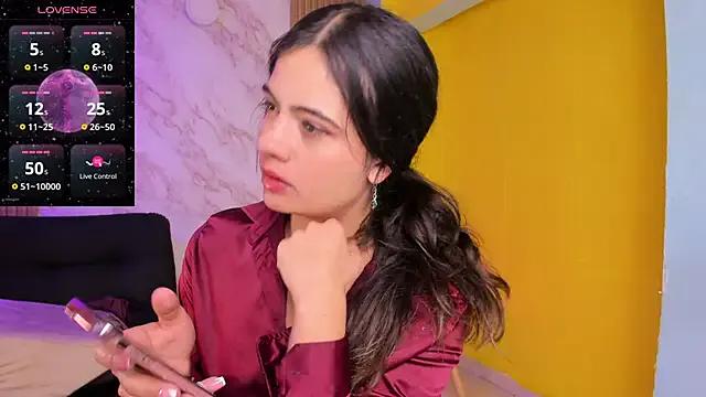 Megan_blue7 on StripChat