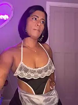 Melarose82 on StripChat