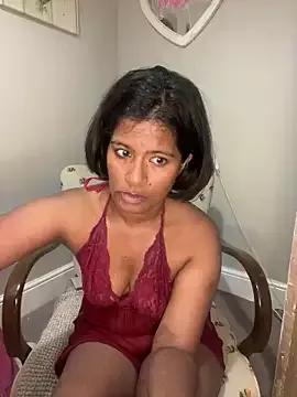 Melarose82 on StripChat