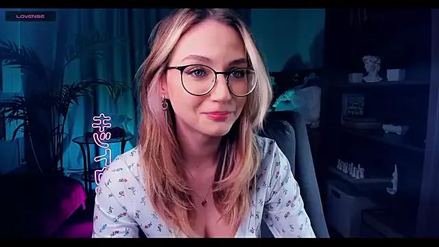 MelissaTetris on StripChat