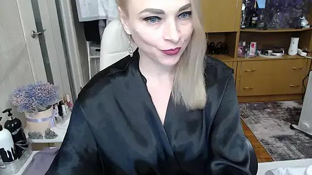 Mika_Passion on StripChat