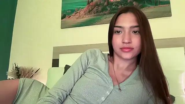 MilenaMilven on StripChat