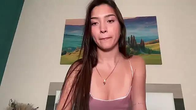 MilenaMilven on StripChat