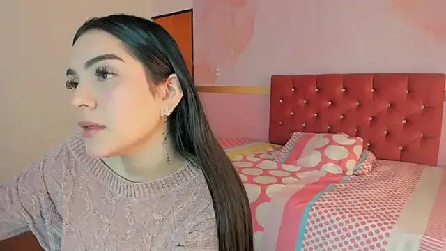 milk_candy18 on StripChat