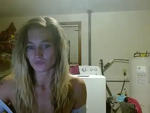 missymilf on StripChat