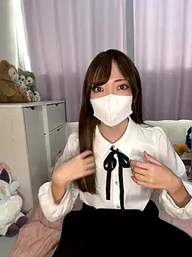 Moe_v_v on StripChat