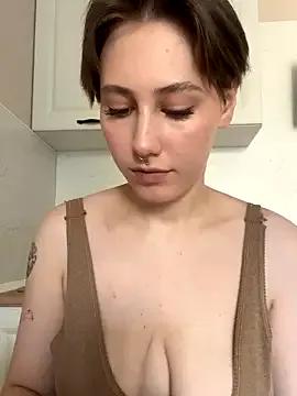 Molli_Luv on StripChat 