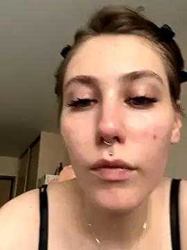 Molli_Luv on StripChat 