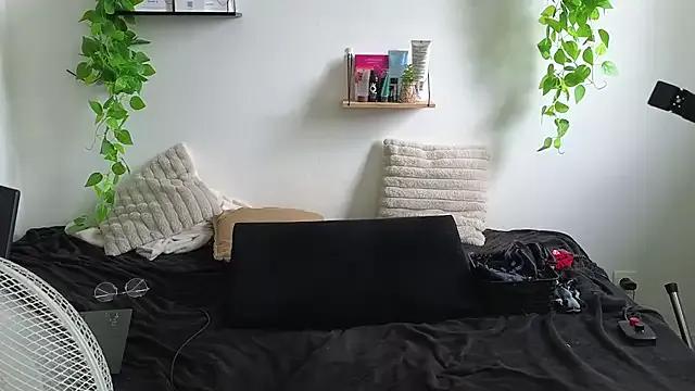 Moxxxie on StripChat