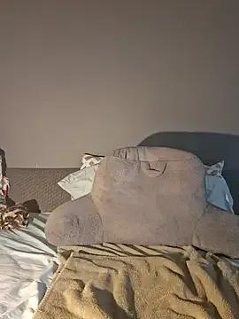 MsPink_Flamingtoes544 on StripChat