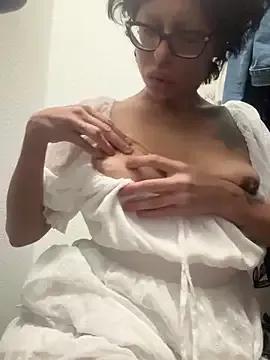 myloveforyouu on StripChat