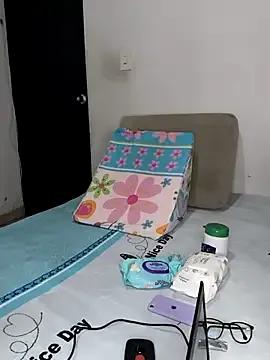 Nadia-melej on StripChat