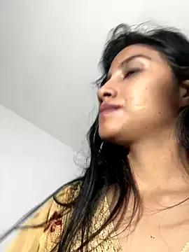 naomiii__ on StripChat