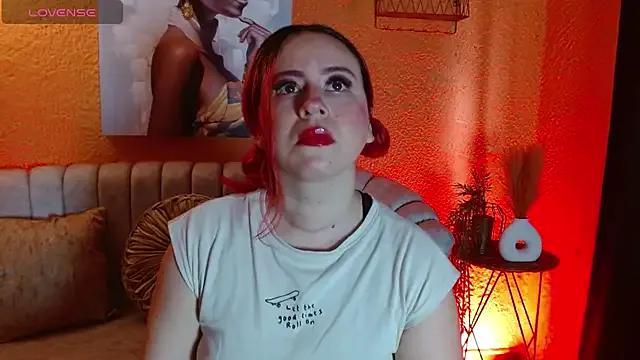 Naty_slavedoll on StripChat