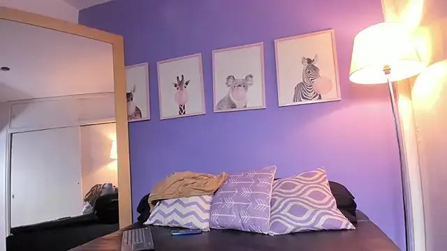 NehandaClarck_ — cumm