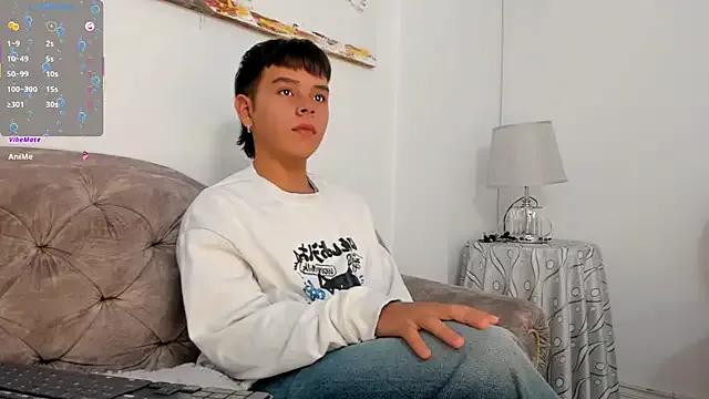 nico_leroy on StripChat