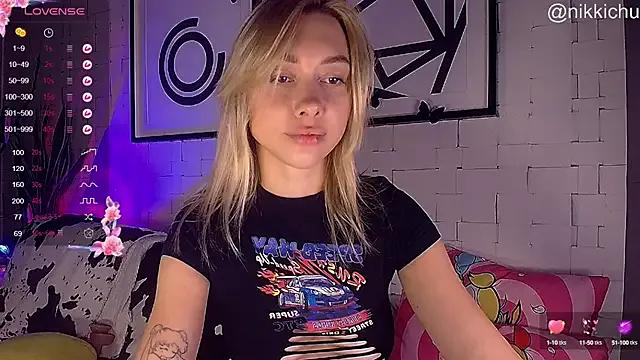 nikkichu on StripChat