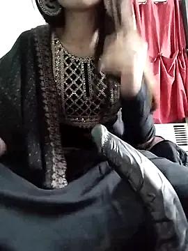 Noor_Darliing on StripChat