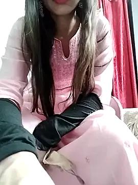 Noor_Darliing on StripChat