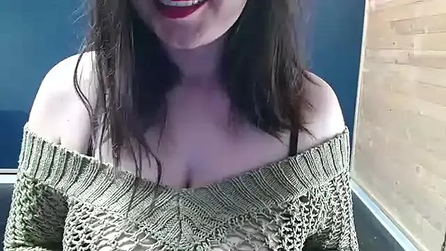 NovaBabe21 on StripChat