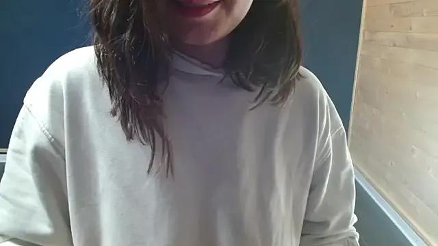 NovaBabe21 on StripChat