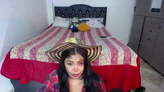 pinky_violeta on StripChat