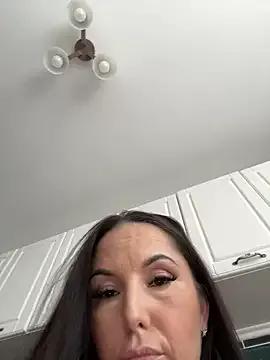 Playful_Amanda on StripChat