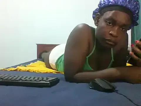 princess-cutie12 on StripChat