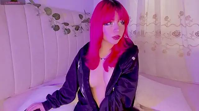 purplelilith3 on StripChat