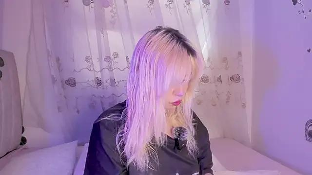 purplelilith3 on StripChat