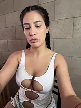 Putitatease on StripChat