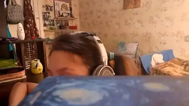 QutieDaSweet on StripChat