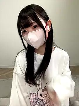 Reina_cute_00_ on StripChat