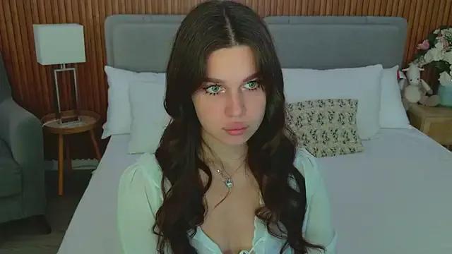 RihannaRose on StripChat