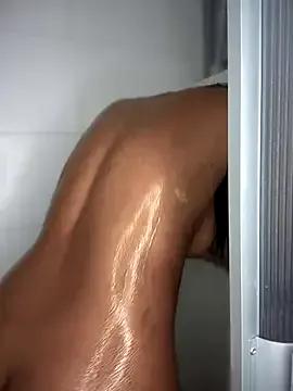 riri_brunnete on StripChat