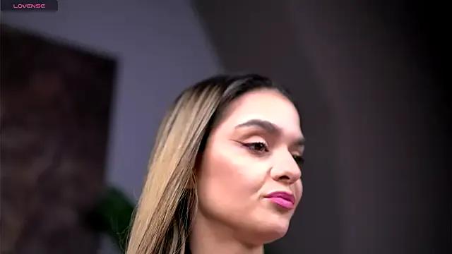 RobertaRosetti on StripChat