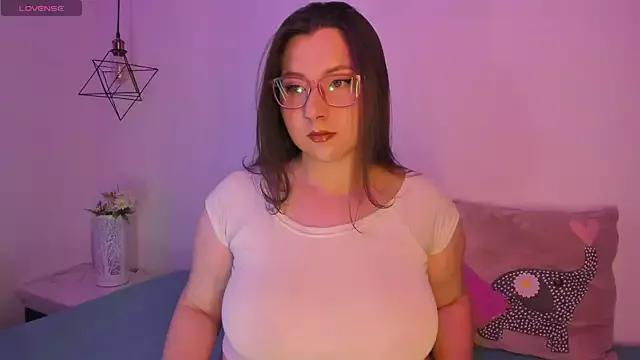 Roxxanne_Bail on StripChat 