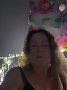 Sassylady on StripChat