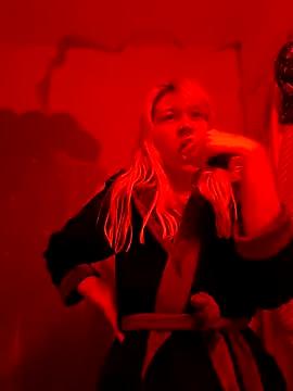 ScarletCallings_420 on StripChat