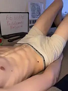 secret_dream415 on StripChat