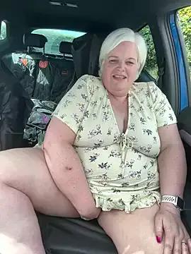 sexychazza16 on StripChat