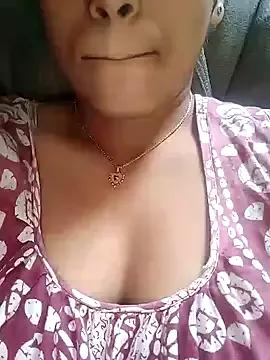 sexyindi_couple on StripChat