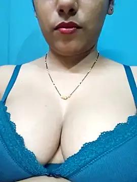 sexyindi_couple on StripChat