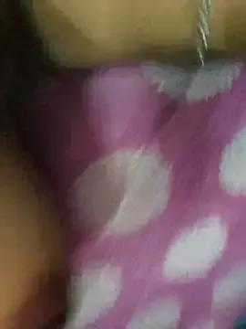 sexyindi_couple on StripChat