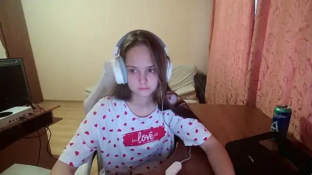 SharybbFace on StripChat