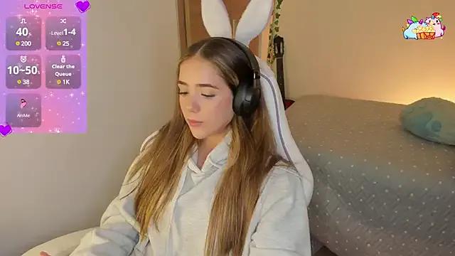 ShelbyHagen on StripChat