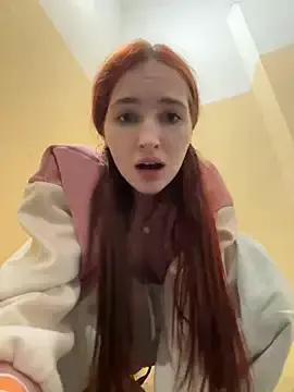 SnappyHappy on StripChat