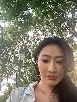 so-linger on StripChat