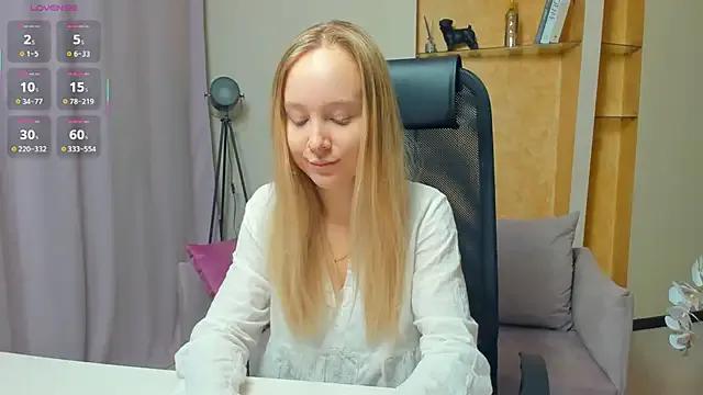 SoonMoor — sexy lick my finger